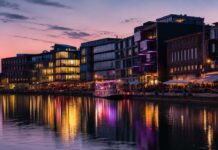 Auf einem Partyboot den JGA in Hamburg feiern – Ideen für einen unvergesslichen Tag Auf einem Partyboot den JGA in Hamburg feiern